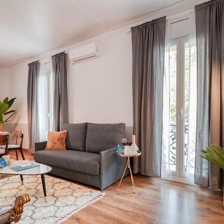 Comte Urgell Apartment Barcelona Exterior photo