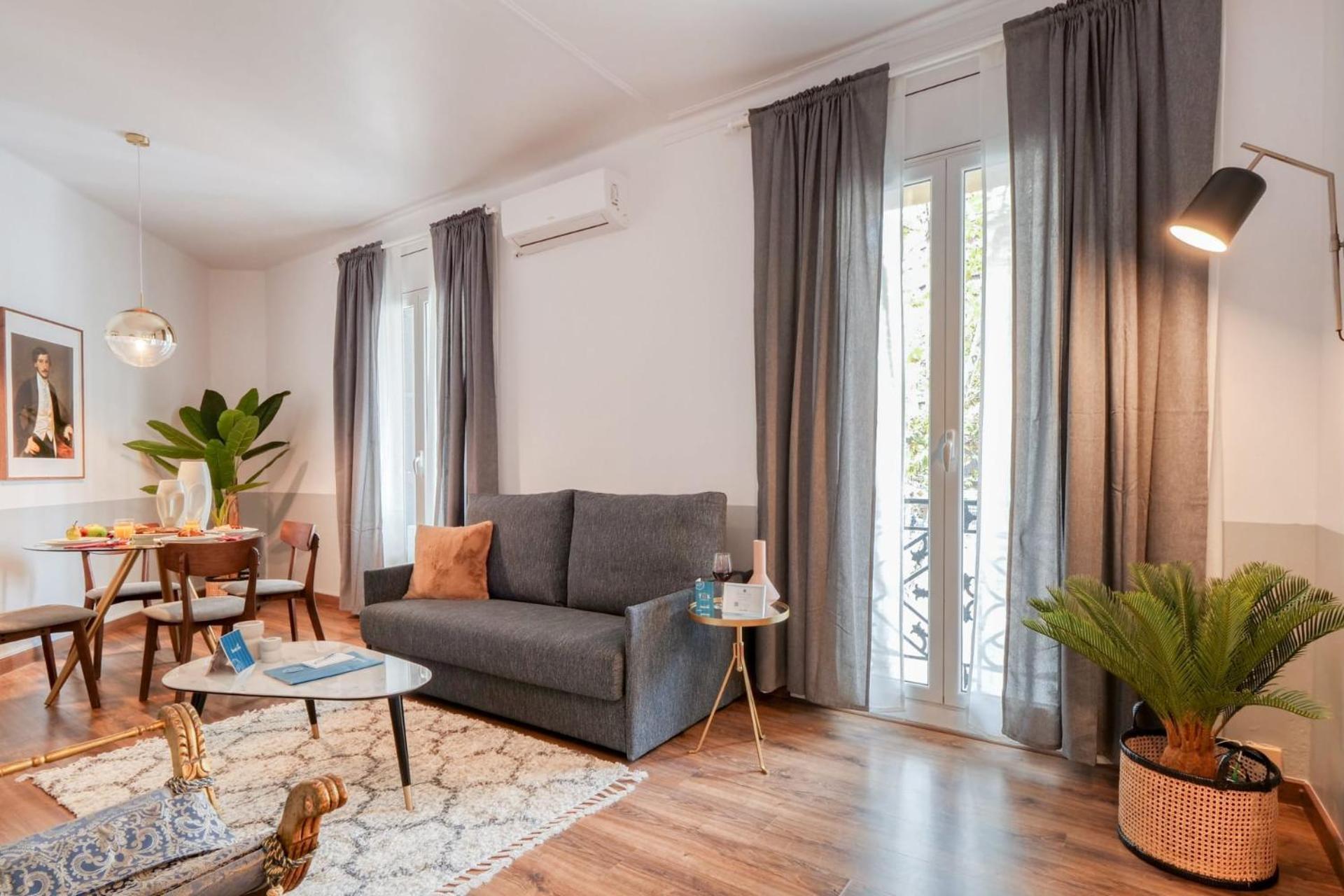 Comte Urgell Apartment Barcelona Exterior photo